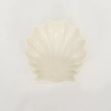 Seashell Bowl-white