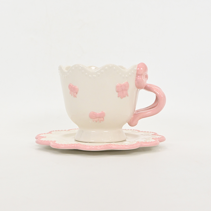 Bow Cup&Saucer