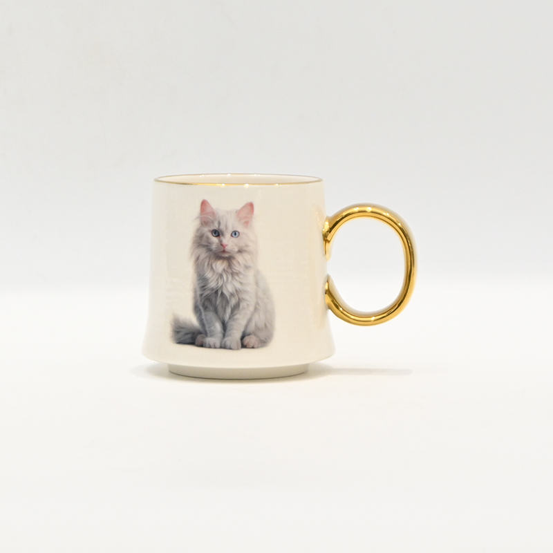 B2800-2813X Persian Cat Mug