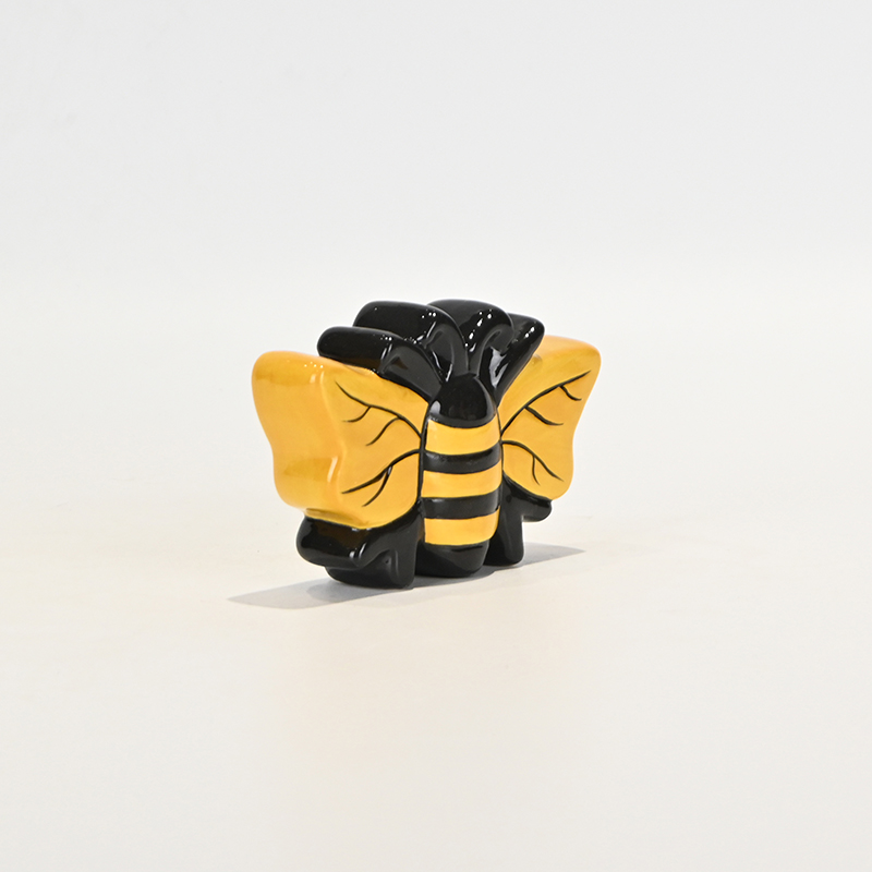 Honeybee Embossed Salt & Pepper Set