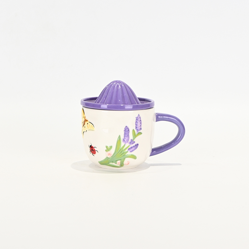 Pastoral Embossed Juicing Cup