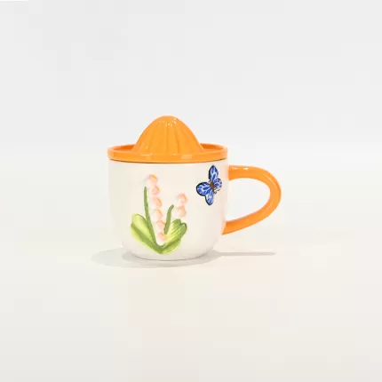 Pastoral Embossed Juicing Cup