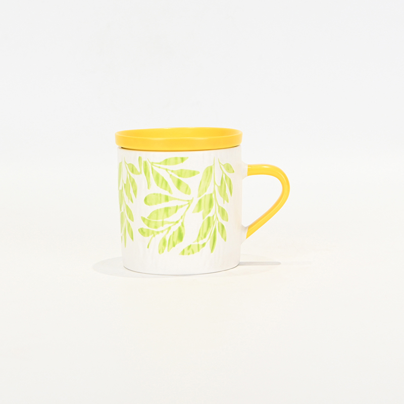 Green Foliage Mug with Lid
