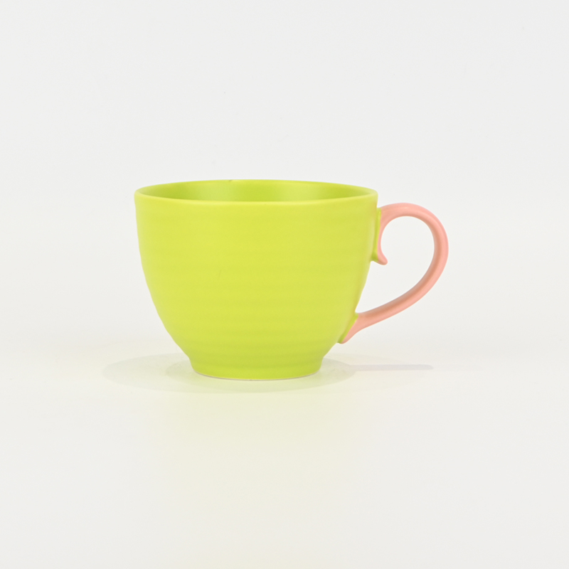 Contrast Color Tangled Stem Mug