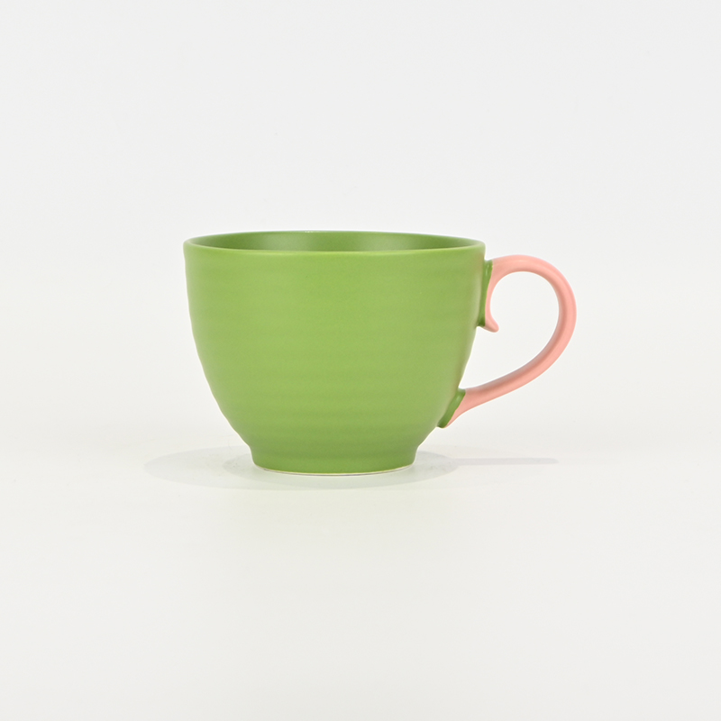 Contrast Color Tangled Stem Mug
