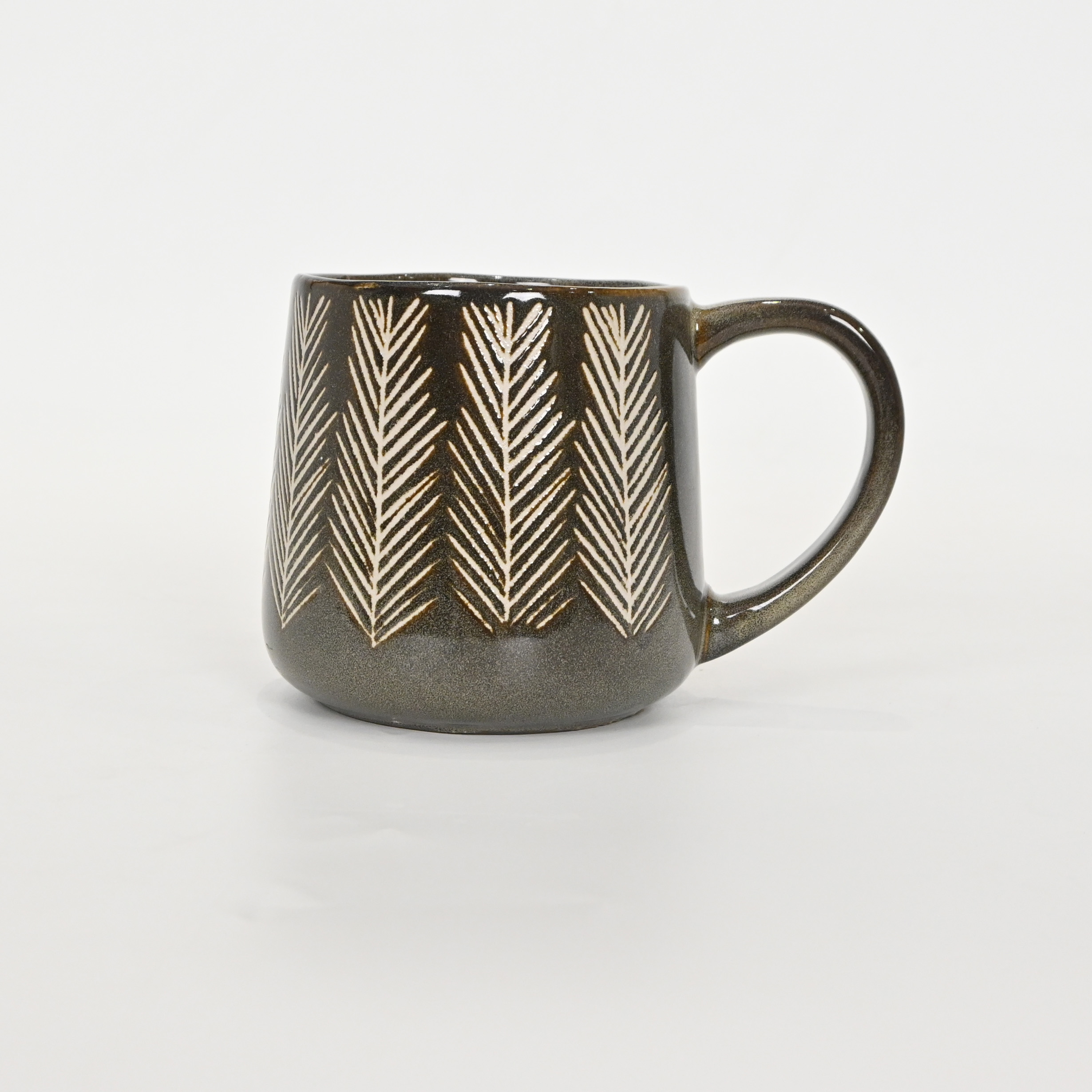 Conifer Mug-brown