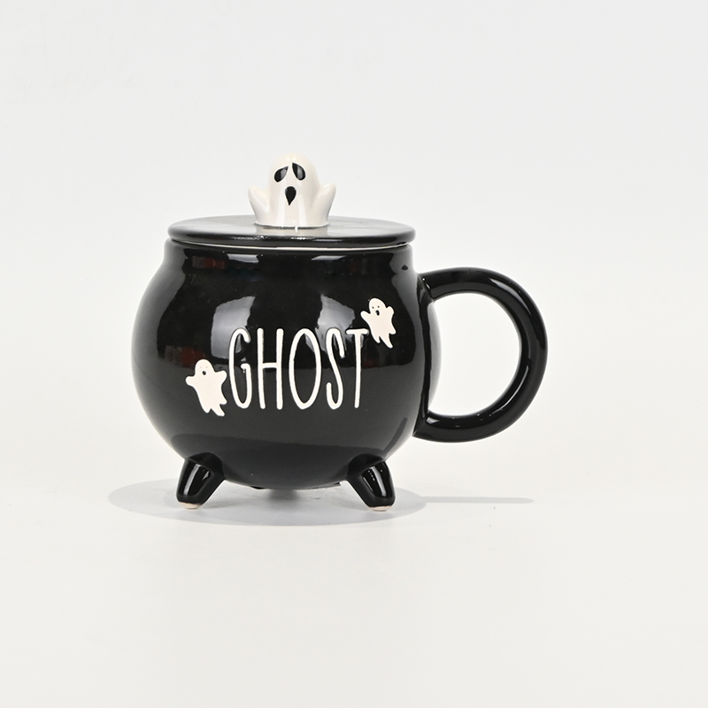 Witches Cauldron Mug - black