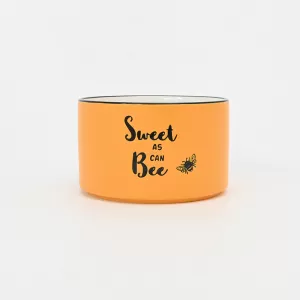 Natural bee-themed ceramic bowl, ideal for serving snacks, desserts, or fruit.