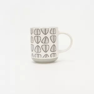 pink striped mug, geometric ceramic mug, gold handle coffee cupink mug with saucer, white ceramic saucer with gold rim, modern pink mug set, elegant coffee cup and saucer, stylish mug and plate set, p