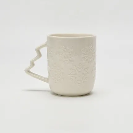 Snowflake Embossed Mug-1