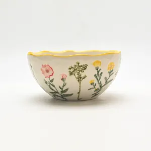 Country-Style Floral Bowl-1
