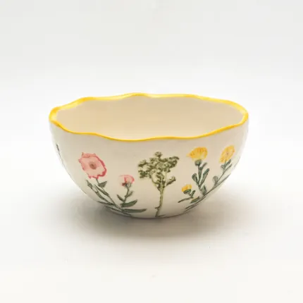 Country-Style Floral Bowl-1