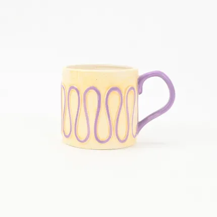 Happy Curve Mug-4