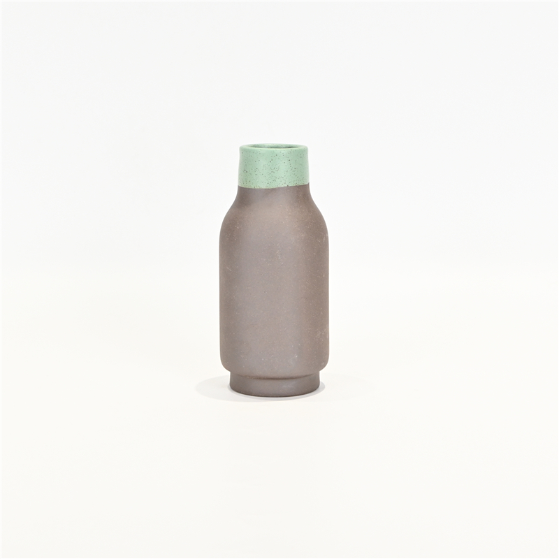 Colored Clay Vase - Lake Light Green