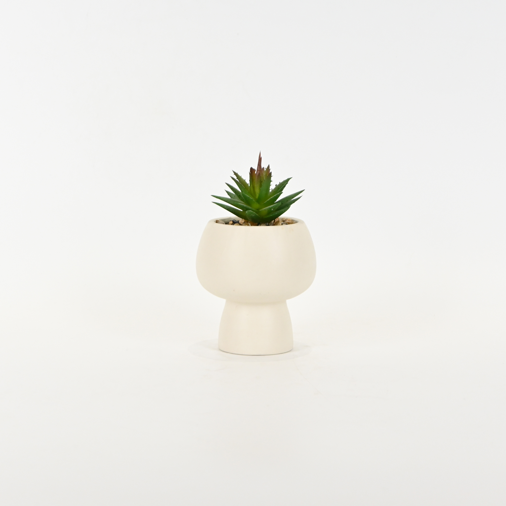 Tall Mushroom Plant Pot-white