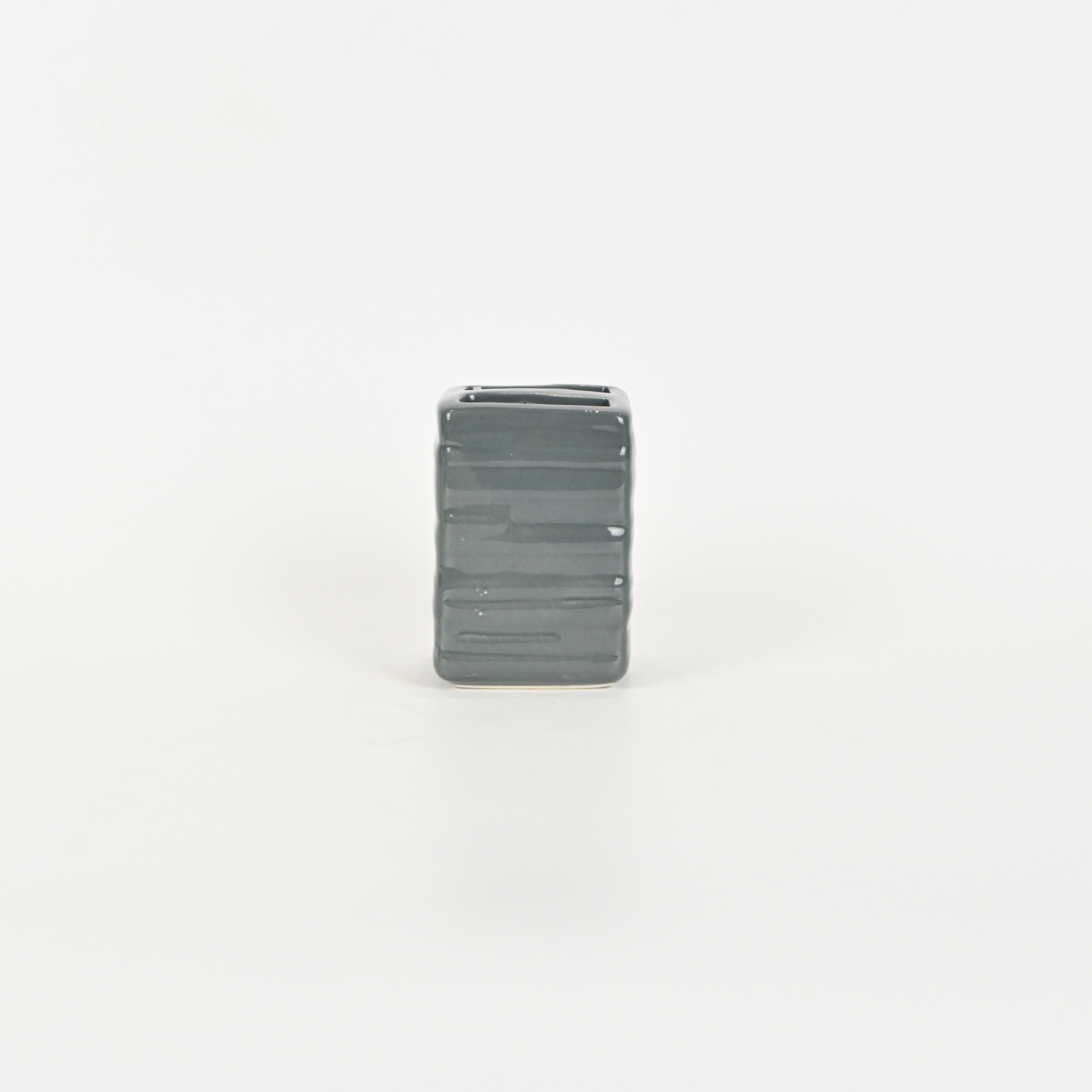 Line Embossed Toothbrush Holder-gray