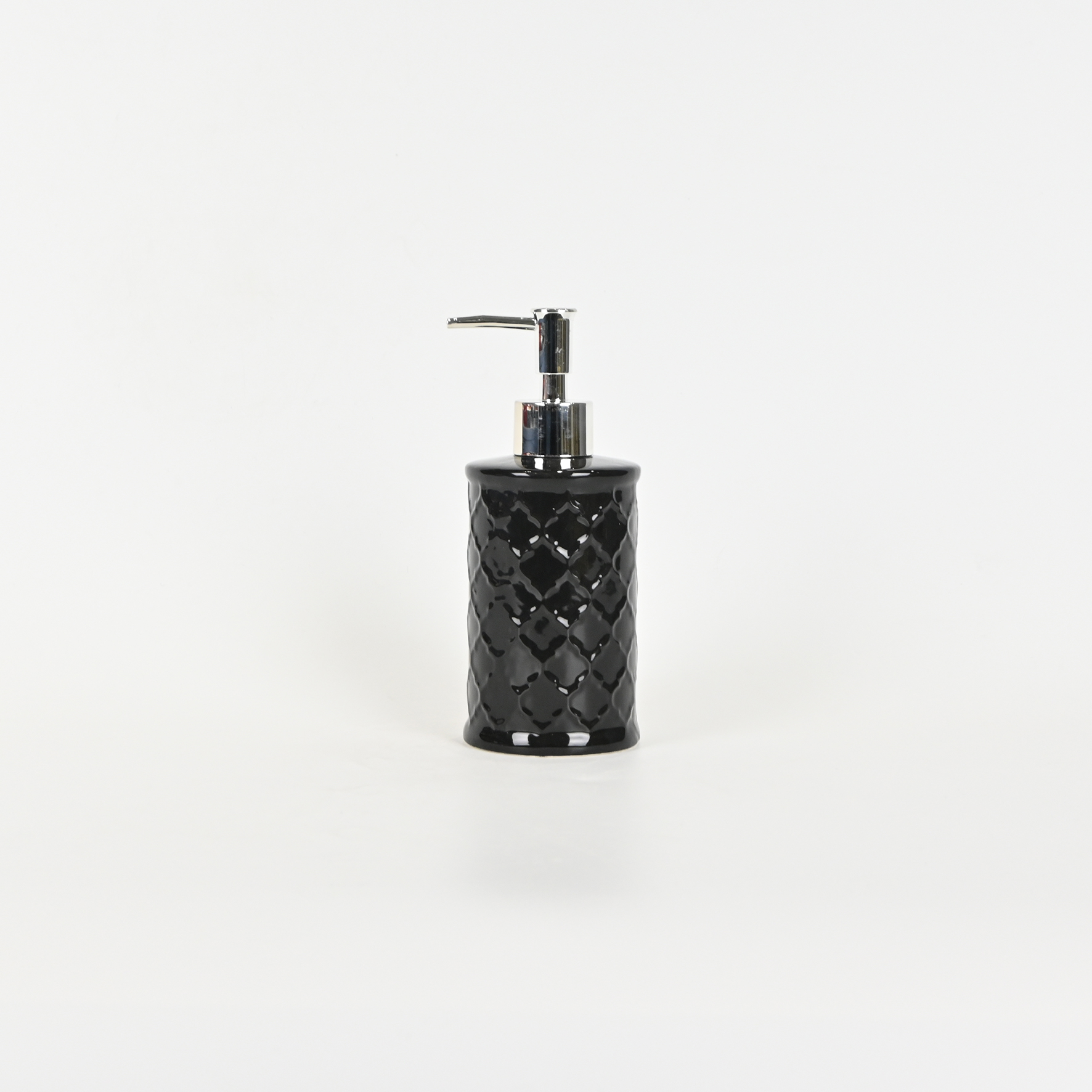 Geometric Embossed Lotion Bottle-black
