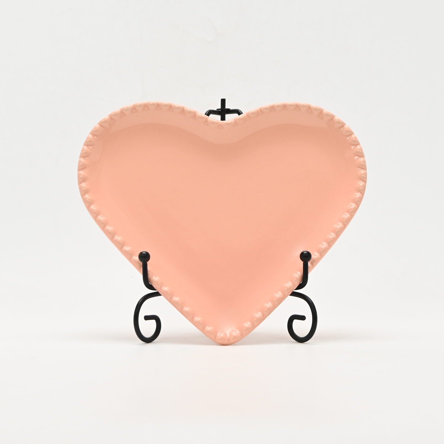 Heart Embossed Plate-cream pink