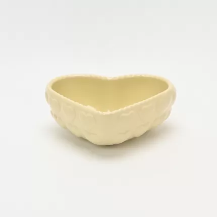 Heart Embossed Bowl-cream yellow